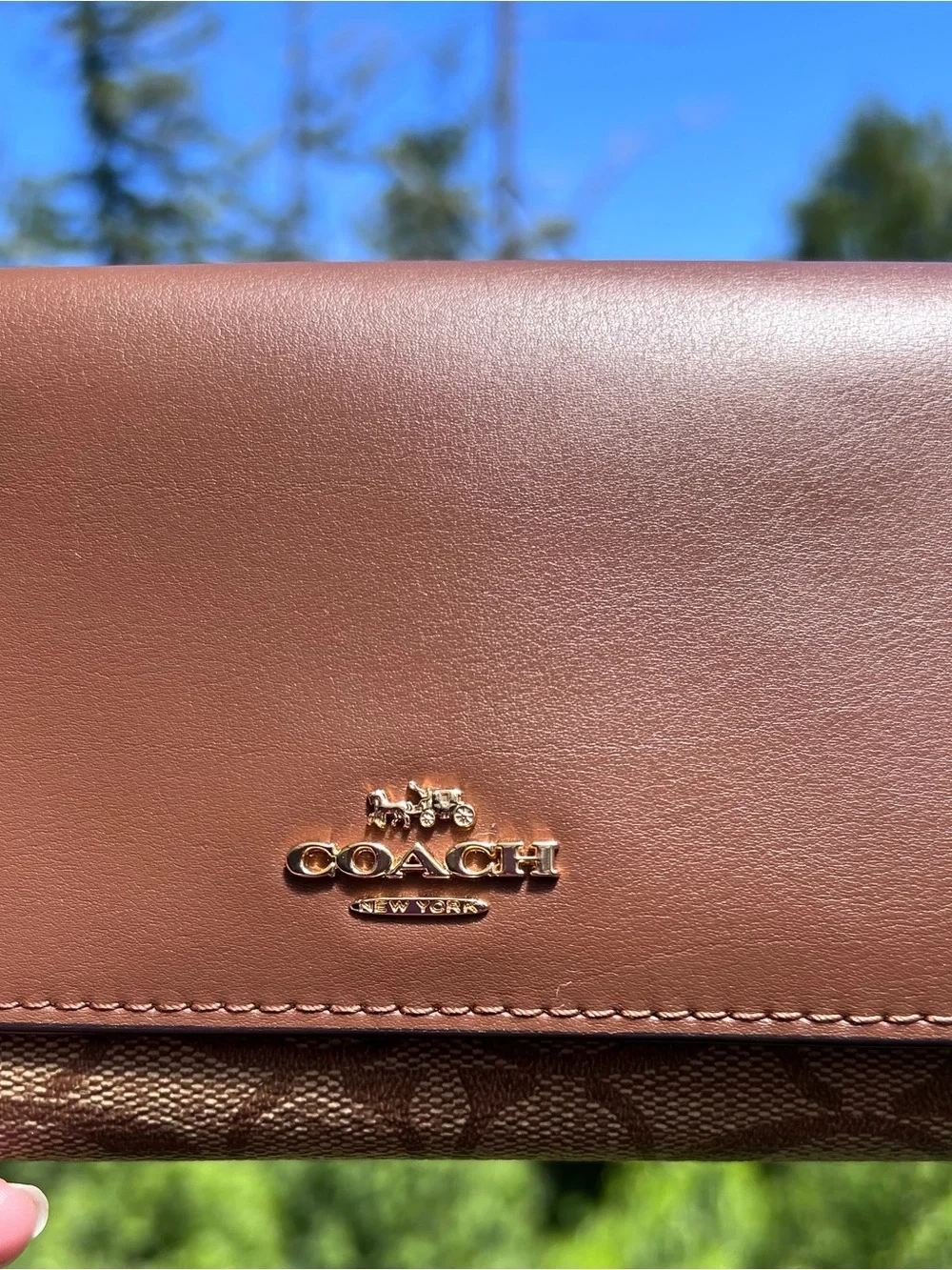 COACH Leather Trifold Wallet Brown w Gold Hardware AUTHENTIC